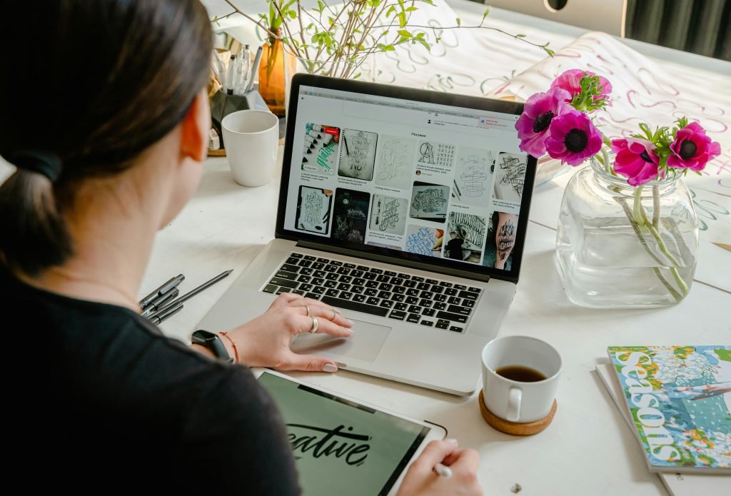 How do you build a website? How do you build a website?